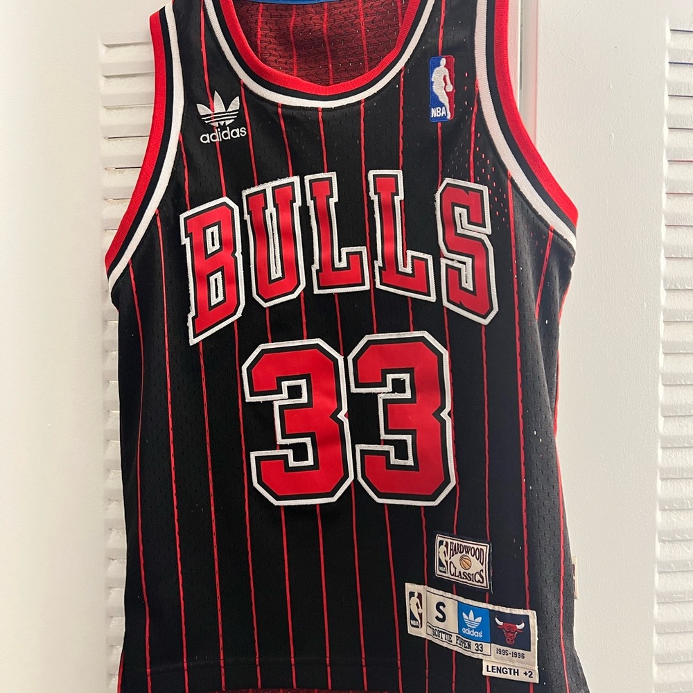 NBA Chicago Bulls Black and Red Jersey with Pinstripes